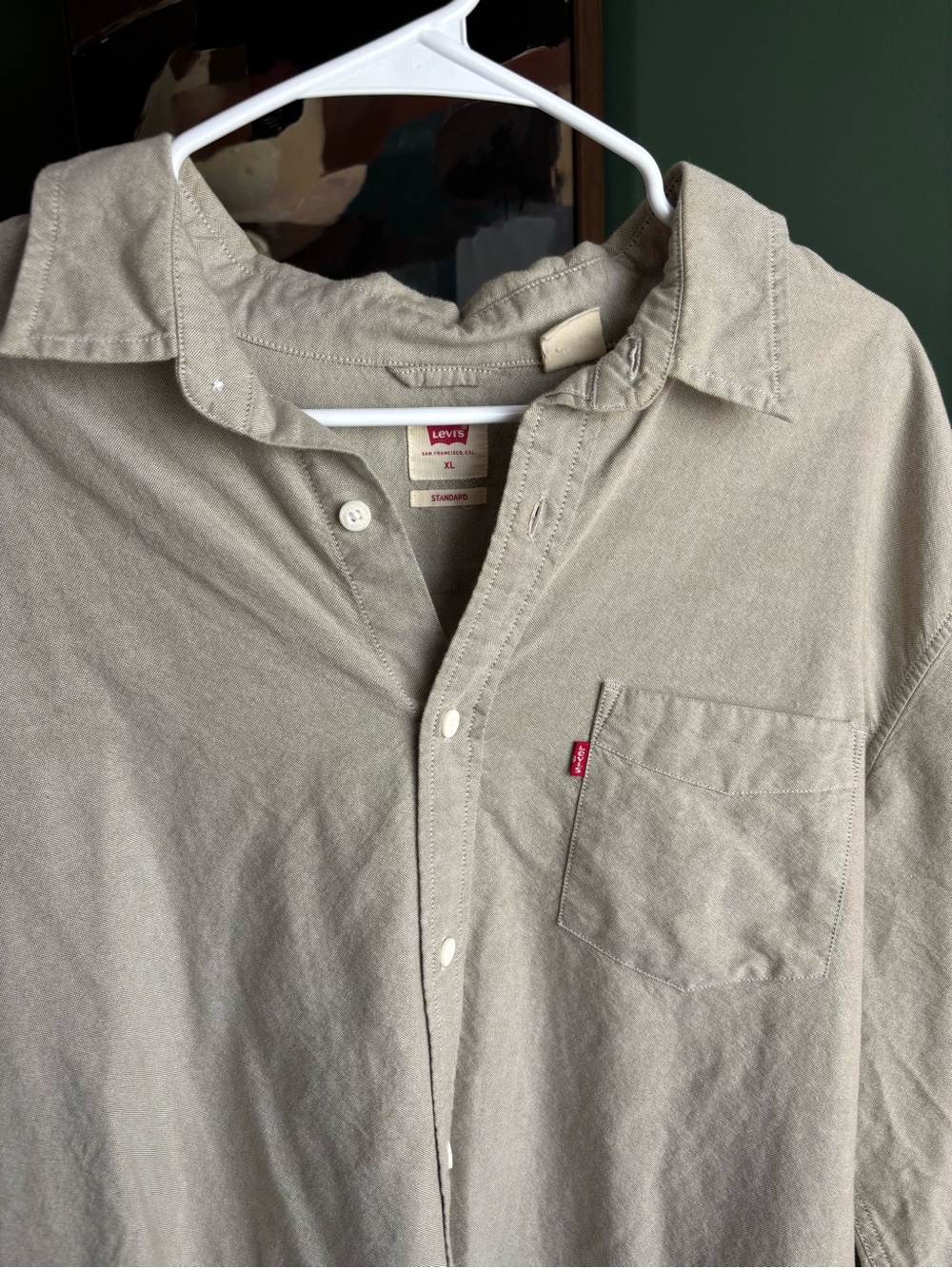 Levi's Men's Light Beige/Gray Casual Button-Down Shirt